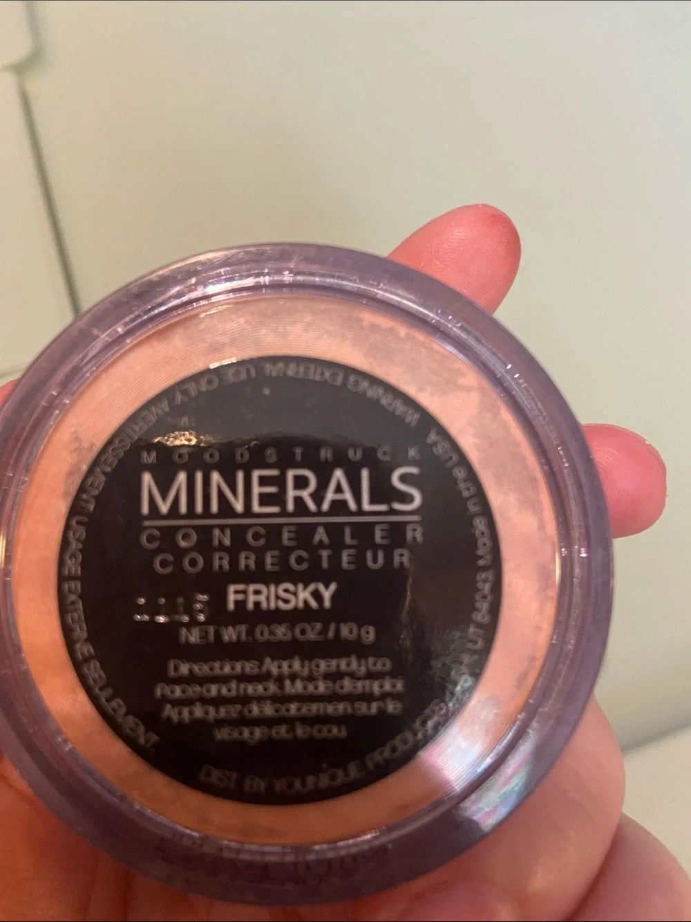 Younique Concealer Frisky